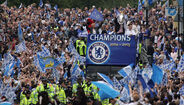 Chelsea celebra o campeonato de 2004-2005 com os adeptos