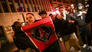Festejos do PSG terminam com 127 detidos e 11 feridos