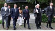 Viriato Sampaio acompanhado da sua equipa