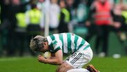 Daizen Maeda festeja o 2-1 para o Celtic marcado 87 minutos