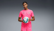Equipamento alternativo de Portugal para o Mundial'2026, desenhado por Salehe Bembury