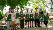 Gaming no Botânico da Ajuda: figuras unem-se fora do ecrã.
