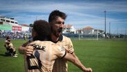 As imagens da festa do Vianense após garantir a subida à Liga 3
