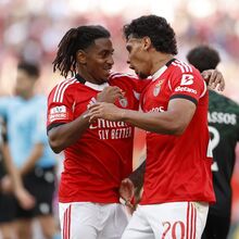 <![CDATA[ Plano mantém-se: miolo do Benfica intocável... mas Ríos em alerta ]]>