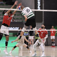 <![CDATA[ Benfica-Sporting, em direto ]]>
