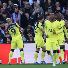 <![CDATA[ Tottenham vence Aton Villa e deixa zona de despromoção da Premier League a 3 jornadas do fim ]]>