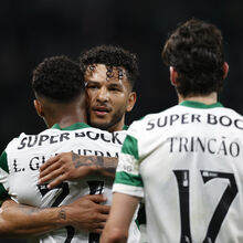 <![CDATA[ A crónica do Sporting-V. Guimarães, 5-1: Bisnagas minhotas no ataque ao leão  ]]>