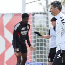 <![CDATA[ Veríssimo motivado para último desafio no Benfica Campus: «Queremos terminar em casa com a vitória» ]]>