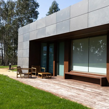 <![CDATA[ Tampo de sanita inteligente é estrela numa casa de 16 milhões na Tocha ]]>