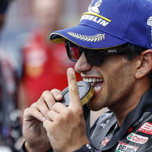 <![CDATA[ Jorge Martin vence sprint em França marcado pela lesão de Marc Márquez  ]]>