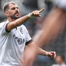 <![CDATA[ Nélson Oliveira responde ao V. Guimarães e fala em 