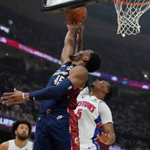 <![CDATA[ Cavaliers mostram que são fortes em casa e vencem Pistons ]]>