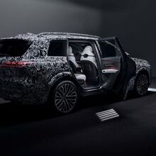 <![CDATA[ É enorme: Audi mostra interior do Q9 antes da estreia ]]>