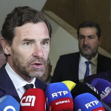 <![CDATA[ Villas-Boas: «Lewandowski está totalmente fora das possibilidades financeiras do FC Porto» ]]>