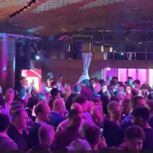 <![CDATA[ Festa de arromba do Aston Villa... com Príncipe William ao barulho ]]>