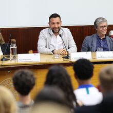 <![CDATA[ Farioli na universidade: o sonho de ser astronauta, o guarda-redes 