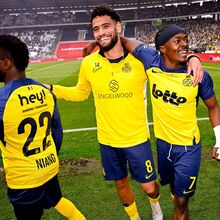 <![CDATA[ Decisão na Bélgica torna caminho europeu do Sporting mais claro mas leões ainda esperam pelo Aston Villa ]]>