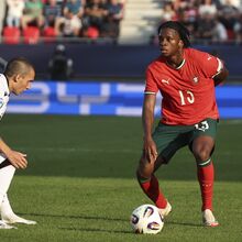 <![CDATA[ Nazinho deve rumar ao Monaco e Sporting vai lucrar com a transferência  ]]>