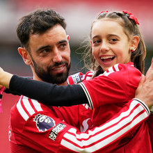 <![CDATA[ Bruno Fernandes eleito Jogador do Ano da Premier League ]]>