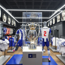 <![CDATA[ Taça de Campeão Nacional em exibição na nova loja do FC Porto do NorteShopping ]]>
