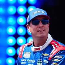 <![CDATA[ Pneumonia com complicações trágicas: revelada causa da morte do piloto Kyle Busch ]]>