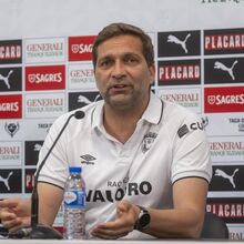 <![CDATA[ Luís Tralhão admite que a prioridade do Torreense é a subida mas garante: «Não viemos aqui passear» ]]>
