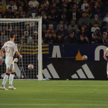 <![CDATA[ O grande golo de Guilherme no LA Galaxy-Houston Dynamo gravado de uma forma... inédita ]]>
