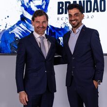 <![CDATA[ João Brandão renova com o FC Porto e continua ao leme da equipa B ]]>