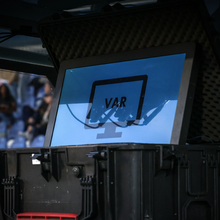 <![CDATA[ Liga Portugal admite abrir caminho à intervenção do VAR nos cantos ]]>