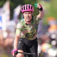 <![CDATA[ Afonso Eulálio mantém top cinco no Giro após vitória de Michael Valgren na 17.ª etapa ]]>