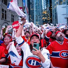 <![CDATA[ Audiências disparam: Mulheres são motor de crescimento da NHL ]]>