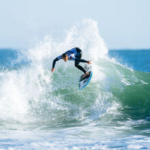 <![CDATA[ Surfista Yolanda Hopkins falha quartos de final em