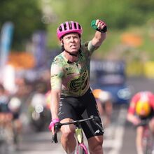 <![CDATA[ EF Education retira Valgren e Shaw do Giro para os poupar para as próximas corridas ]]>