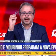 <![CDATA[ «Só falta Mourinho ser como o Mr. Miyagi do Karate Kid. Está a nação benfiquista à beira de um ataque de nervos e ele a cortar o bonsai...» ]]>
