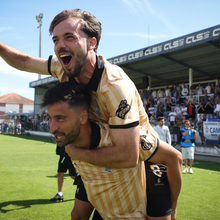 <![CDATA[ Vianense bate Rebordosa e garante a subida à Liga 3 ]]>