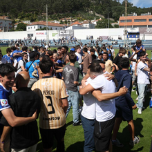 <![CDATA[ As imagens da festa do Vianense após garantir a subida à Liga 3 ]]>