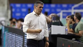 Norberto Alves destaca a eficácia na vitória do Benfica sobre a Oliveirense