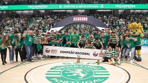 Sporting festeja tricampeonato de andebol