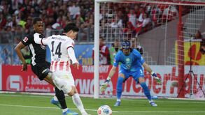 Duelo entre Friburgo e Wolfsburgo
