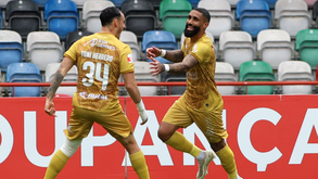 SORRISOS. Poloni abriu caminho aos festejos do Farense