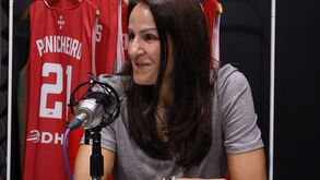 Ticha Penicheiro: os jogos contra rapazes, as assistências que hoje seriam virais e o patrão que foi espião
