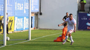 Hugo Pereira festeja o golo que selou uma permanência dramática do Marco na Liga 3