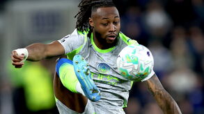 Antoine Semenyo durante jogo com o Everton