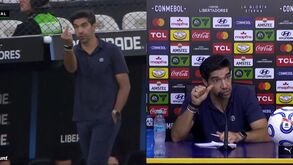 Abel Ferreira mostra dedo do meio a jogador da própria equipa e atira: «Trato-o como se fosse um filho»