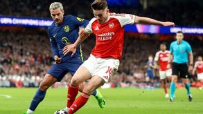 Gyökeres e Griezmann em disputa