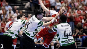 Sporting perde por um golo na Dinamarca e diz adeus ao sonho da final four da Champions de andebol