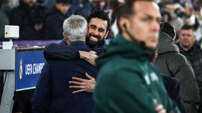 Arbeloa continua a pensar o mesmo de Mourinho apesar das movimentações de mercado