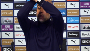 Guardiola terminou conferência de imprensa do Man. City a 'puxar'... pelo West Ham de Nuno Espírito Santo