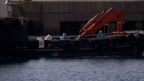 Passageiros começam a sair de navio afetado por surto de hantavírus em Tenerife