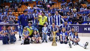 FC Porto bate Barcelona e sagra-se campeão europeu de hóquei em patins